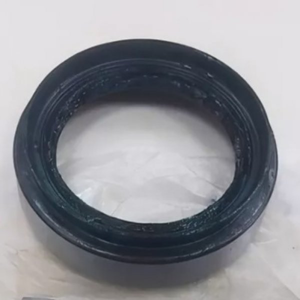 Сальник 50/70/14/20 заднего привода Nissan R51 Z51 QX56 R=L 38342-40P00 Оригинал